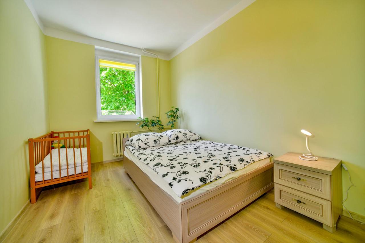 Apartament U Ewy W Kolobrzegu Podczele - 2 Sypialnie 50M2, Wifi I Darmowy Parking! Exterior photo